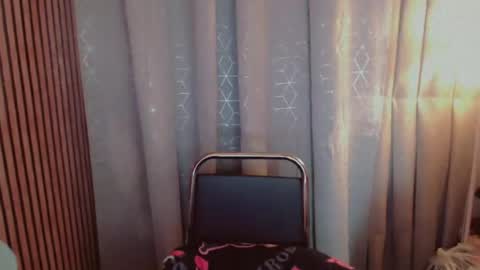 Snapshot of jclbabes chatting on 07/23/26, 01:58 vivian online show from 07/23/26, 01:58