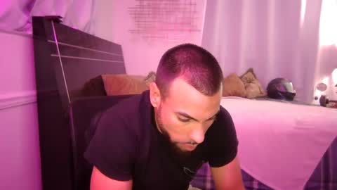 JcMax305 online show from 03/08/25, 03:02