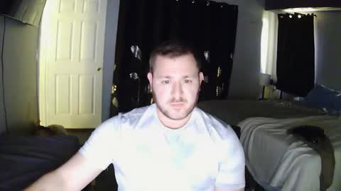 Snapshot of jcool222 chatting on 10/18/25, 10:21 jcool222 online show from 10/18/25, 10:21