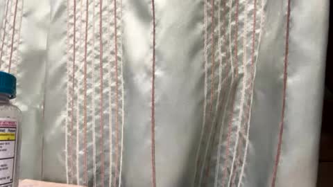 Snapshot of jd2400 chatting on 12/05/25, 01:36 Jd2400 online show from 12/05/25, 01:36