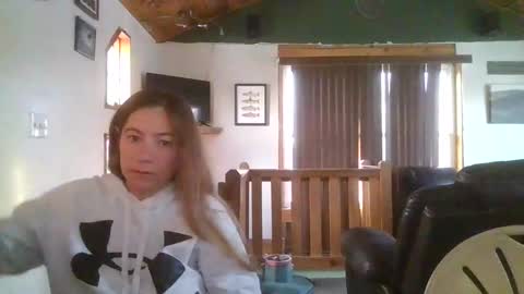 Snapshot of jdgiddy69 chatting on 02/20/26, 12:05 jdgiddy69 online show from 02/20/26, 12:05