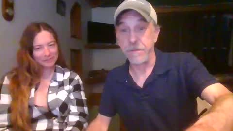Snapshot of jdgiddy69 chatting on 04/10/26, 11:42 jdgiddy69 online show from 04/10/26, 11:42