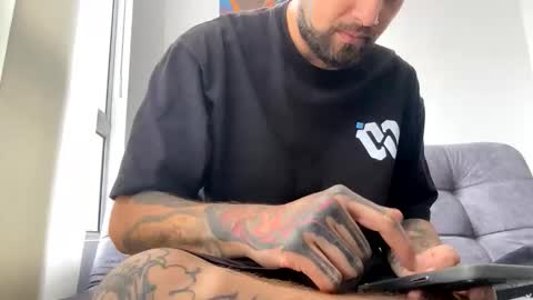 Snapshot of jdsj1a873165 chatting on 03/24/26, 12:32 jdsj1a873165 online show from 03/24/26, 12:32