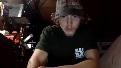 Snapshot of jdubba420 chatting on 01/29/25, 07:04 jdubba420 online show from 01/29/25, 07:04