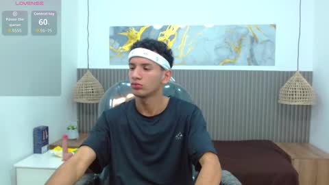 jdwhite18 online show from 02/18/26, 04:30