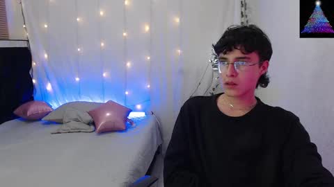 jeam_hot online show from 12/28/24, 01:08