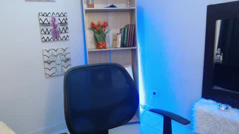 jeam_hot online show from 01/13/25, 11:17