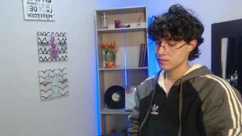 jeam_hot online show from 01/28/25, 10:34