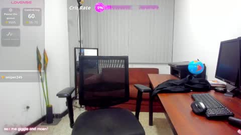 Snapshot of jean_foster chatting on 09/23/25, 10:24 Mistress Jane Foster online show from 09/23/25, 10:24