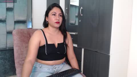 Snapshot of jean_foster chatting on 03/23/26, 06:34 Mistress Jane Foster online show from 03/23/26, 06:34