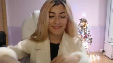 Jean online show from 12/02/24, 01:47