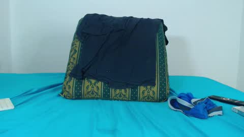 Snapshot of jeancarloscum chatting on 12/25/24, 10:48 Jean Carlos online show from 12/25/24, 10:48