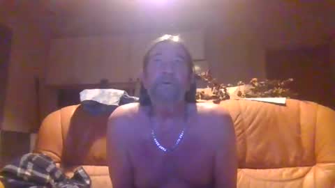 Snapshot of jeanclaude1959 chatting on 07/17/26, 10:03 jeanclaude1959 online show from 07/17/26, 10:03