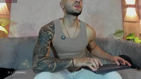 Snapshot of jeancolleman chatting on 06/28/26, 12:05 Jean Colleman online show from 06/28/26, 12:05