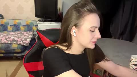 Alice online show from 02/15/26, 03:20