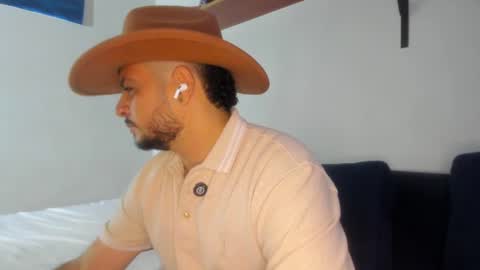 Snapshot of jeann_alex chatting on 07/12/26, 12:12 Jean alex online show from 07/12/26, 12:12