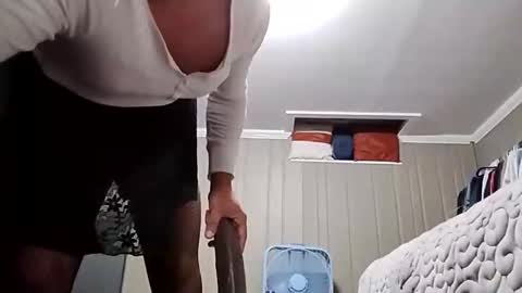 Snapshot of jeannettethesissy chatting on 10/20/25, 10:27 jeannettethesissy online show from 10/20/25, 10:27