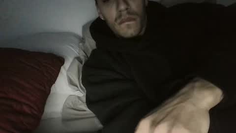 Snapshot of jeanpierbello7 chatting on 12/03/24, 05:42 jean pier bello Silva online show from 12/03/24, 05:42