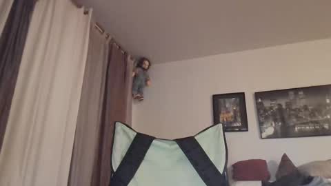 Snapshot of jeanpierbello7 chatting on 12/12/24, 03:32 jean pier bello Silva online show from 12/12/24, 03:32