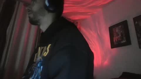 Snapshot of jeanpierbello7 chatting on 01/04/25, 01:10 jean pier bello Silva online show from 01/04/25, 01:10