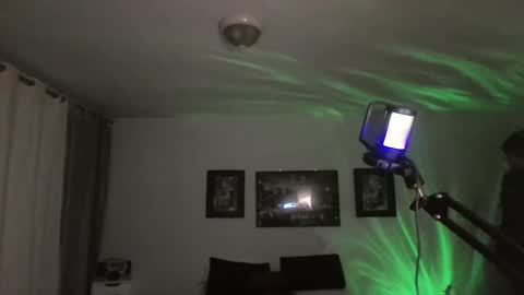 Snapshot of jeanpierbello7 chatting on 02/10/25, 11:23 jean pier bello Silva online show from 02/10/25, 11:23