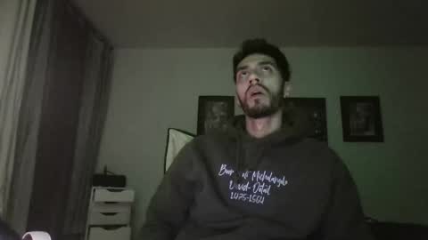 Snapshot of jeanpierbello7 chatting on 02/27/25, 06:29 jean pier bello Silva online show from 02/27/25, 06:29