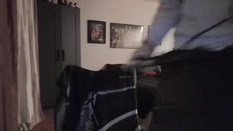 Snapshot of jeanpierbello7 chatting on 03/07/25, 12:15 jean pier bello Silva online show from 03/07/25, 12:15