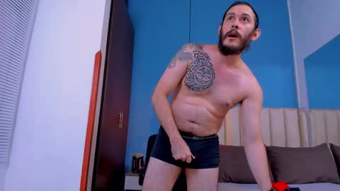 Jeanpiere online show from 10/05/25, 02:43