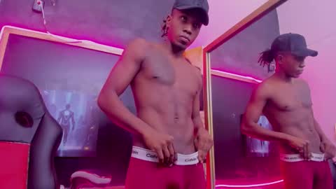 jeanpieroo26 online show from 02/08/26, 03:54