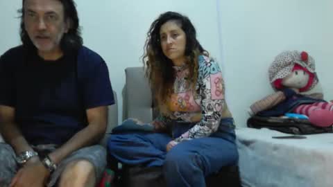 Snapshot of jeans_and_emma chatting on 02/22/26, 01:07 jeans_and_emma online show from 02/22/26, 01:07