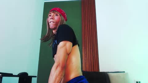 Snapshot of jeanys_sneider chatting on 11/10/25, 04:44 Jeays online show from 11/10/25, 04:44