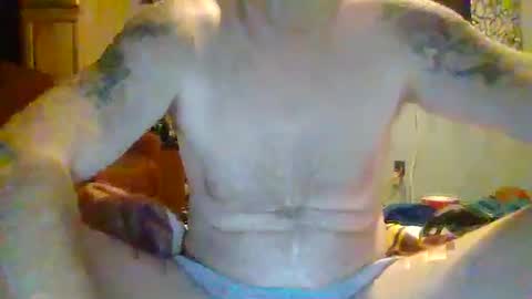 Snapshot of jearnold44 chatting on 10/02/25, 02:18 jearnold44 online show from 10/02/25, 02:18