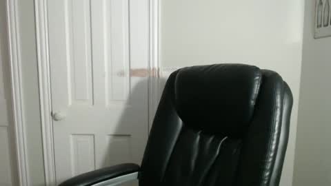 Snapshot of jeb5150 chatting on 12/07/24, 03:47 JE online show from 12/07/24, 03:47