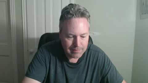 Snapshot of jeb5150 chatting on 11/07/25, 03:06 JE online show from 11/07/25, 03:06