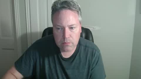 Snapshot of jeb5150 chatting on 11/23/25, 08:14 JE online show from 11/23/25, 08:14