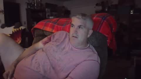 dadbody71 online show from 04/18/26, 03:43