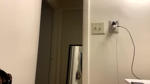 Snapshot of jeddahdolly chatting on 02/15/25, 03:52 jeddahdolly online show from 02/15/25, 03:52