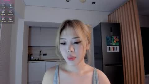 jee__son online show from 12/18/25, 04:07