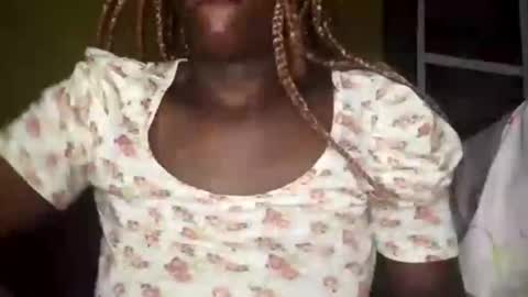 Snapshot of jeeci chatting on 01/14/25, 09:51 Jeeci online show from 01/14/25, 09:51