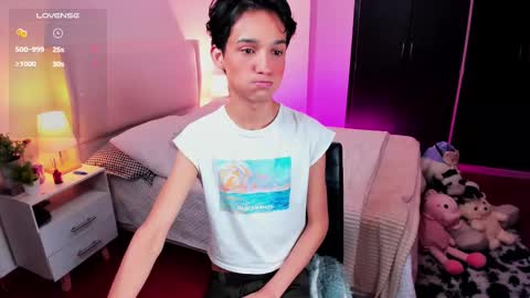  J E V D  online show from 01/14/25, 11:53