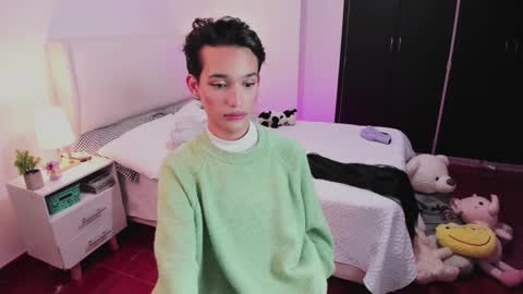  J E V D  online show from 09/17/25, 04:03