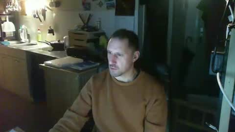 Snapshot of jef74700 chatting on 02/04/25, 05:10 Jrme online show from 02/04/25, 05:10