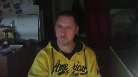 Snapshot of jef74700 chatting on 02/16/25, 04:53 Jrme online show from 02/16/25, 04:53