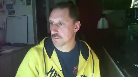 Snapshot of jef74700 chatting on 02/28/25, 05:37 Jrme online show from 02/28/25, 05:37