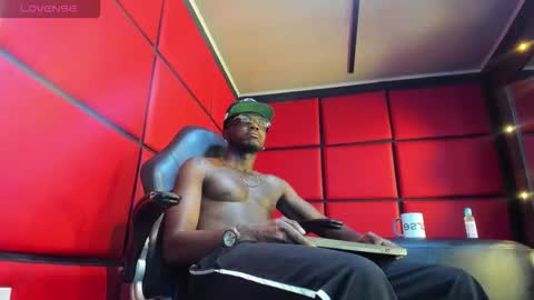 ---  Jeff --- online show from 02/09/26, 04:49