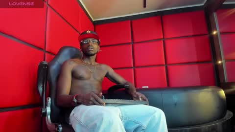 ---  Jeff --- online show from 02/12/26, 04:51