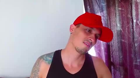 Snapshot of jeff_deall chatting on 03/02/25, 08:40 Jeff Deal online show from 03/02/25, 08:40