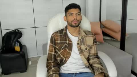 Snapshot of jeff_nick chatting on 10/10/25, 11:42 Jeff Nick online show from 10/10/25, 11:42