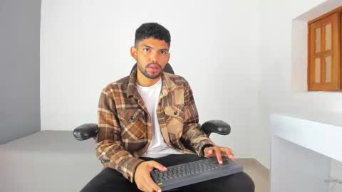 Snapshot of jeff_nick chatting on 10/12/25, 12:26 Jeff Nick online show from 10/12/25, 12:26