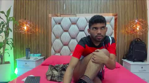 Snapshot of jeff_nick chatting on 11/18/25, 11:58 Jeff Nick online show from 11/18/25, 11:58